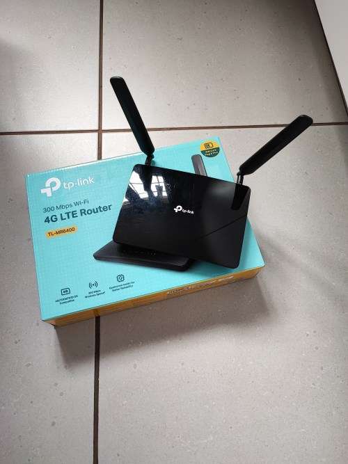 TP Link 4G LTE Router *Read Description*