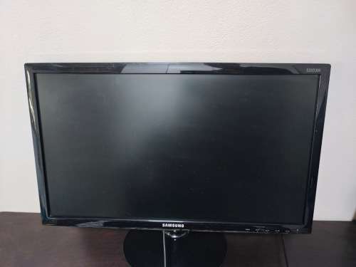Samsung 22 FHD LED Monitor