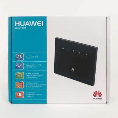 Huawei B315 LTE Router + 2 Backup Batteries