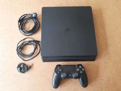 PlayStation4 Slim 500GB