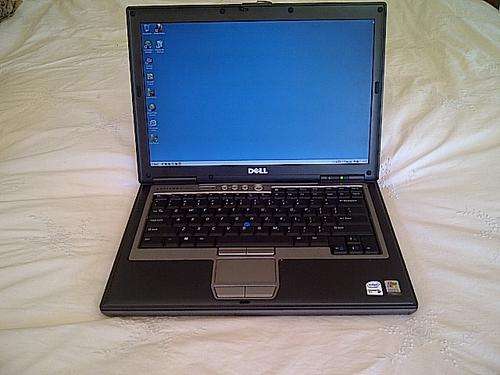 Dell Latitude D620 2GHz, 2Gb RAM, 100Gb hard disk