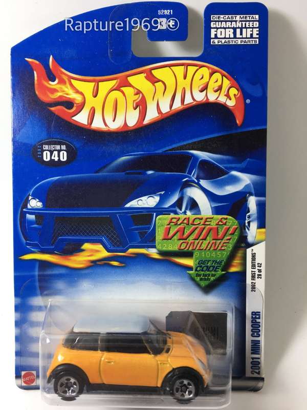 Hot Wheels-2001 Mini Cooper-2002 First Editions #28 -Yellow-Long Card