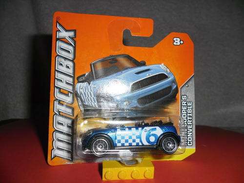 Matchbox Mini Cooper S Convertable (Mint on Short Card)