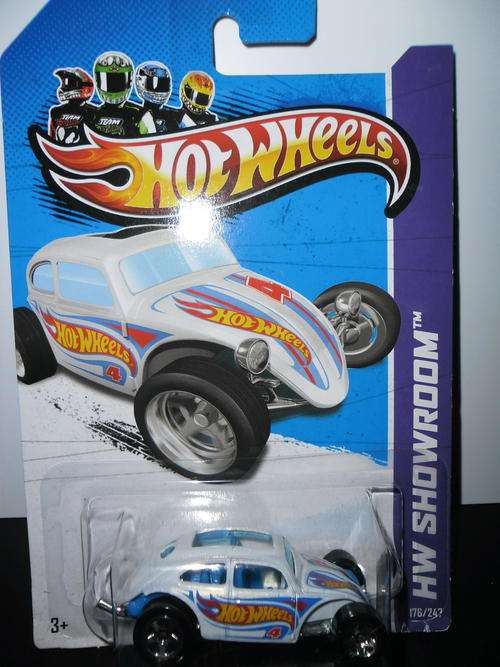 Hot Wheels Custom Volkswagen Beetle 2012 HW Racing (Mint on long card) exclusive K-Mart Color