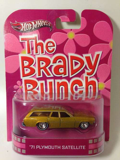 Hot Wheels - The Brady Bunch - 71 Plymouth Satellite - 2013 Retro Entertainment Series