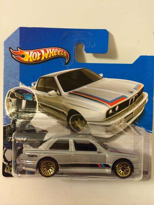 Hot Wheels  92 BMW M3 2013 Hot Wheels HW Showroom All Stars  - Mint on Short Card