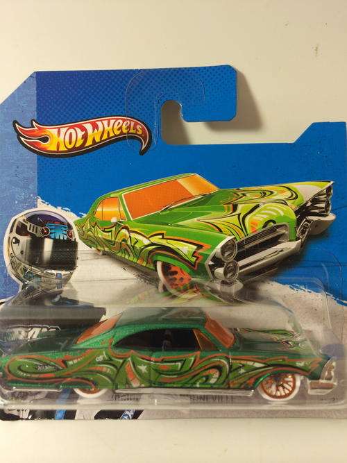 Hot Wheels 65 Pontiac Bonneville 2013 Hot Wheels HW City Graffiti Rides