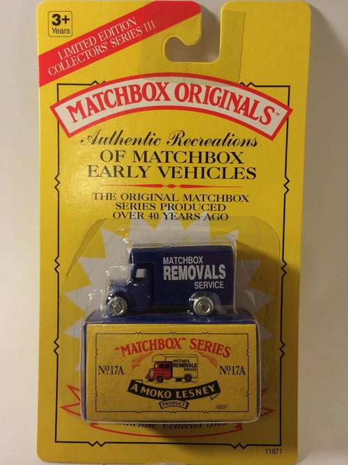 Matchbox - Bedford Removals Van - Matchbox Originals 1993
