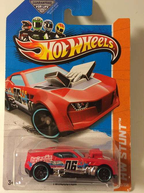 Hot Wheels - Twinduction - 2013 Hot Wheels HW Stunt Drift Race