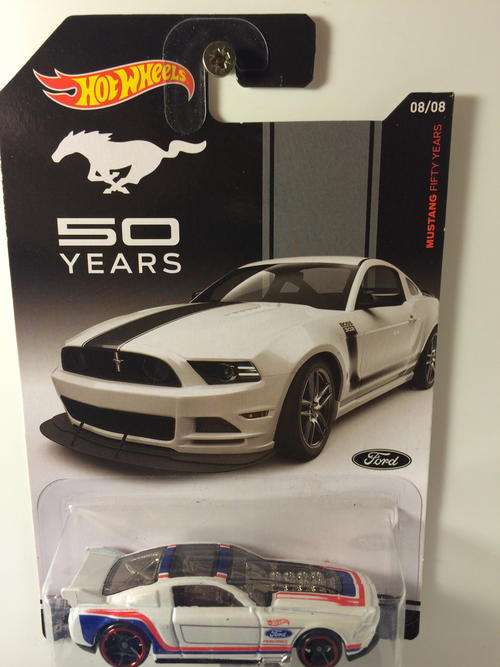 Hot Wheels - 13 Ford Mustang - 2014 Hot Wheels Mustang 50 Years