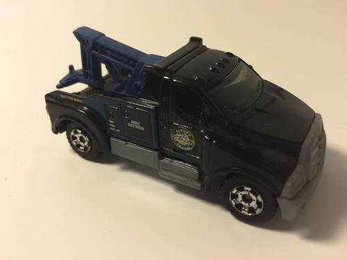 Matchbox  - 2005 Tow Truck  - Black  - Loose