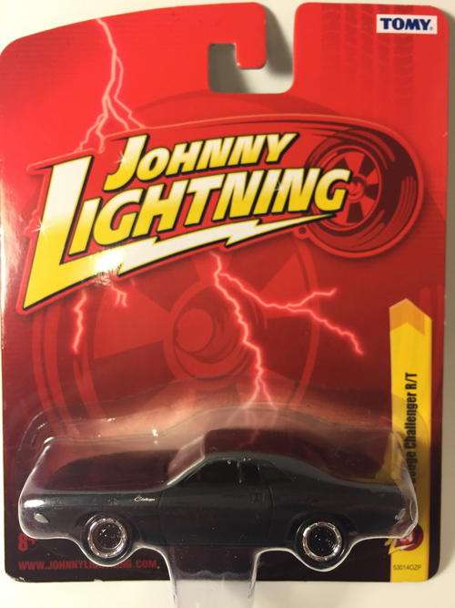 Johnny Lightning - 1970 Dodge Challenger R/T - Black - Blister Pack