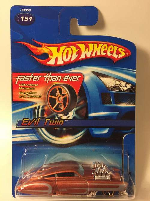 Hot Wheels - Evil Twin - 2005 Hot Wheels #151 - Gold - Long Card