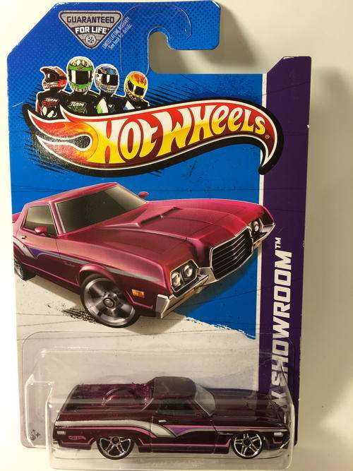 Hot Wheels - 72 Ford Ranchero - 2013 Hot Wheels HW Showroom Hot Trucks - Purple - Long Card