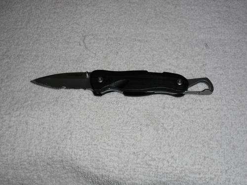 Leatherman Knife with carabiner