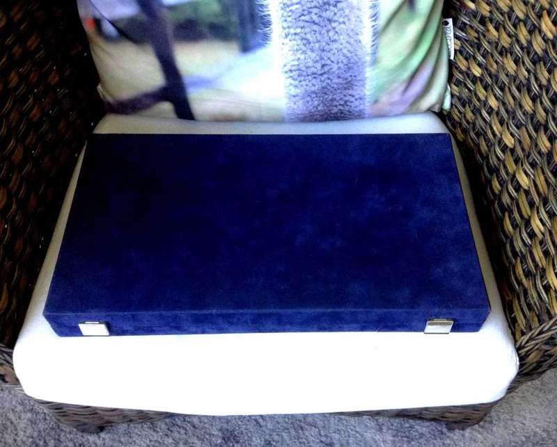 Coin case/storage box, size 400mm x 230mm with 2 trays, holds 36 coins size 48mm
