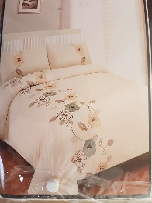 After Hours Luxury Duvet Cover Queen
