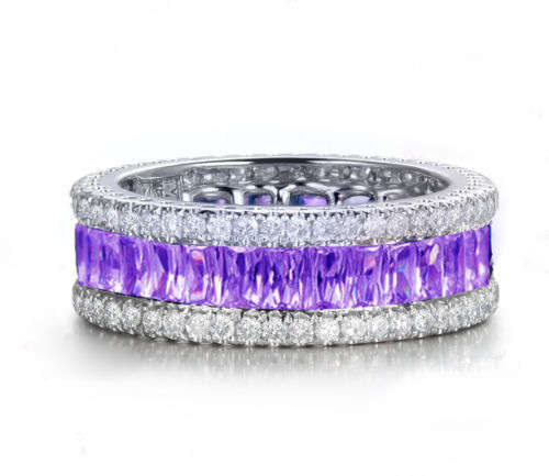 (R1800.00) ***ELEGANT*** AMETHYST WOMAN 925 (STAMPED) SILVER RING SIZE 8 (SA Q)