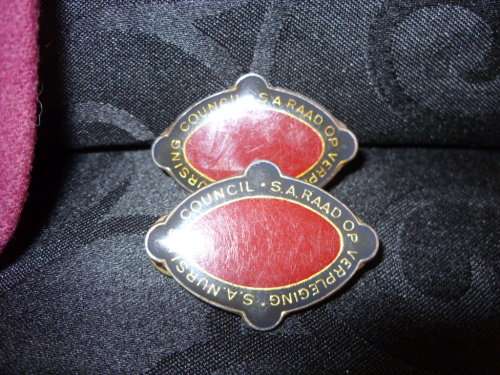 SA Nursing Council badges & epaulettes lot