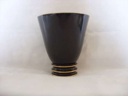 Carltonware 'Noire Royale' art deco style vase - 143 mm high