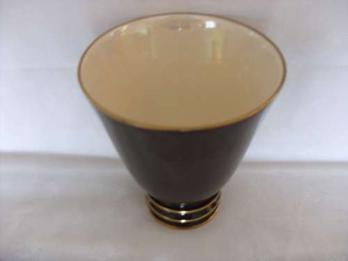 Carltonware 'Noire Royale' art deco style vase - 143 mm high