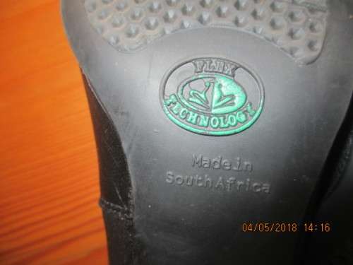 Froggie Genuine leather shoes in box - size 6 1/2