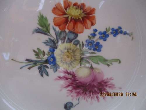 Meissen hand painted soup bowl / entree plate - 23 cm wide - circa 1890-1900