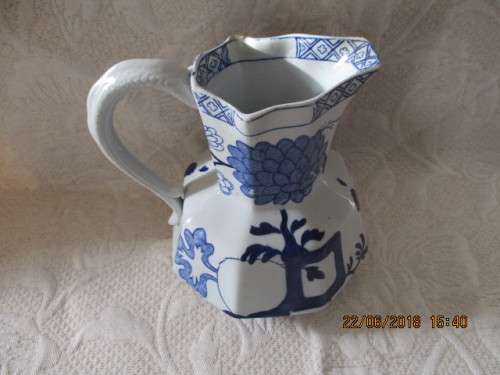 Davenport blue & white bone china Jug - 152 mm high