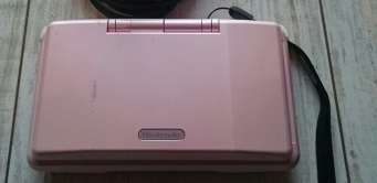 Pink DS Classic Console, Free game + Charger