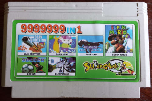 9999999 in 1 - Famiclone (Retro)