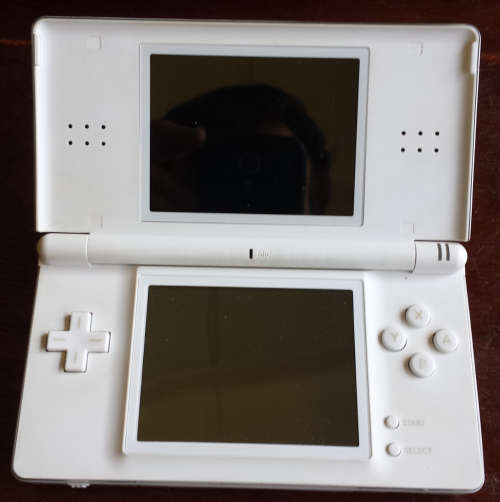 White DS Lite Console + Accessories