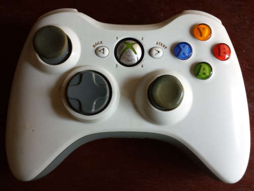 Official White Wireless Xbox 360 Controller