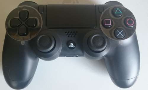 Official PS4 DualShock 4 Controller Incl Extra Thumbgrips