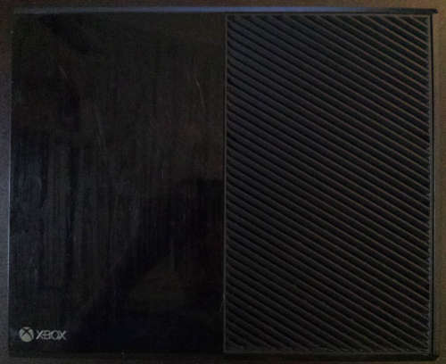Black Xbox One Console 500GB + Original Controller + Games