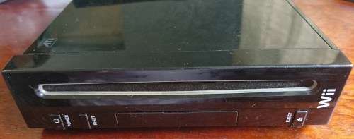 Black Wii Console, Original remote + accessories