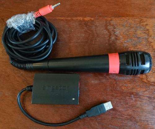 Singstar wired microphone + adapter