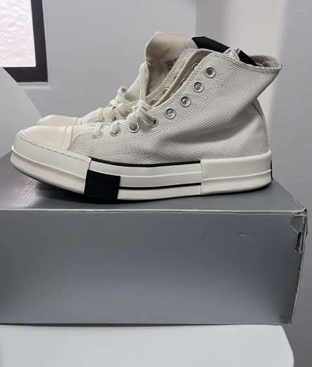 Converse Chuck Taylor Darkstar White Hi Top Sneakers - Unisex - Mens 8 Womens 10 - UK 8