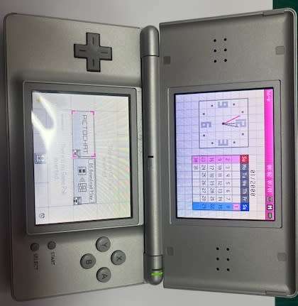 Nintendo DS Lite Console - Silver  -  SECOND HAND
