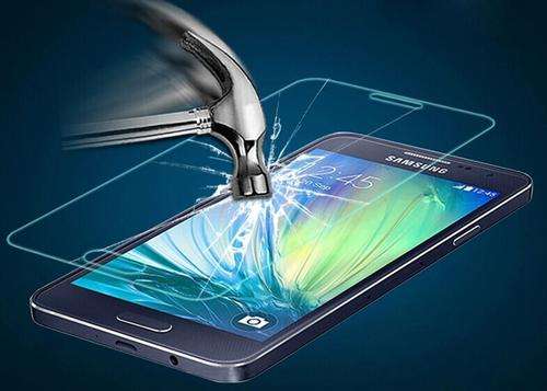 Tempered Glass Screen Protector for Samsung Galaxy A7 (A7-SM-A700F)