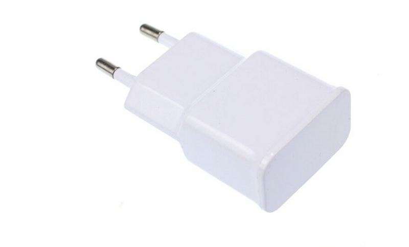 Portable USB Wall Charger / Travel Adapter