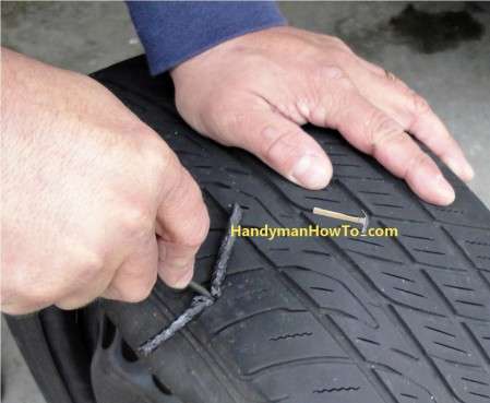 Tyre Repair Plug Toolkit with 5 Plugs