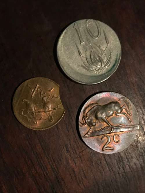 3 x ERROR COINS