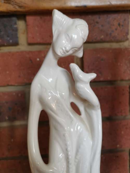2 X VERY LARGE FIGURINE,S