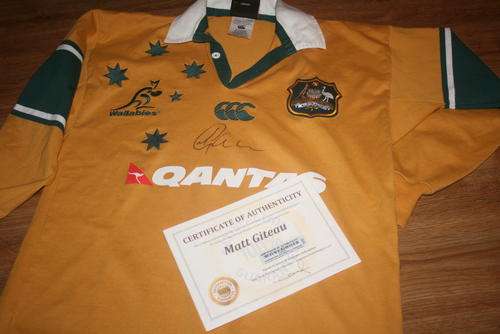 MATT GITEAU SIGNED RUGBY JERSEY (COA)