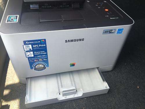 SAMSUNG LAZER PRINTER ( like new )
