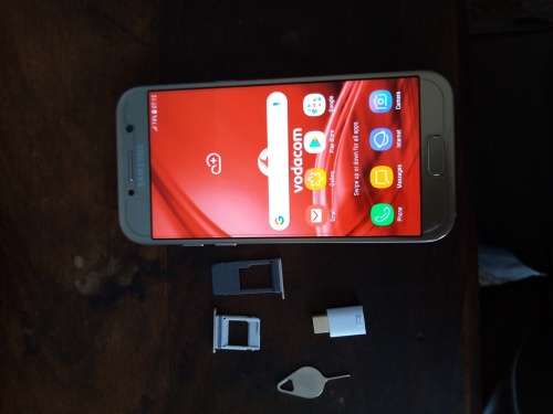 Samsung A5 2017 32GB Gold Colour