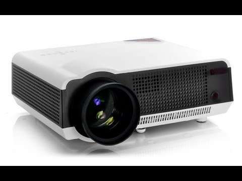 Projector - 2700 Lumens, remote control, Cary bag. VGA,HDMI and USB inputs
