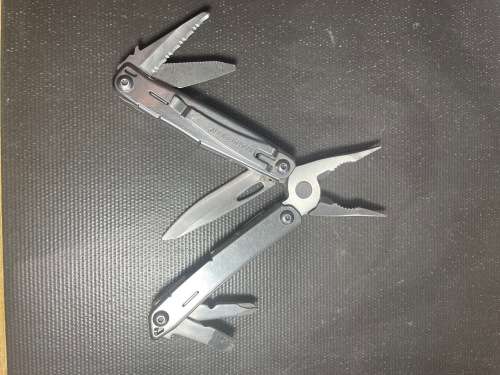 LEATHERMAN SIDE KICK