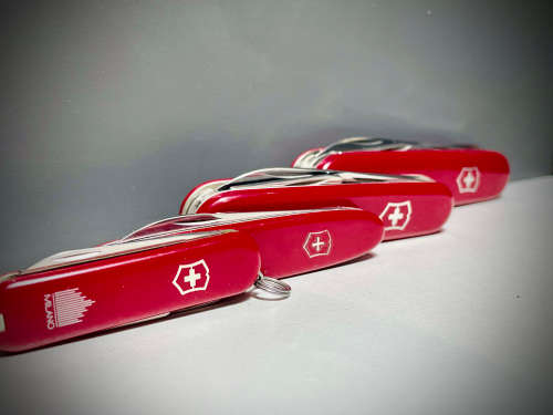 Victorinox Trio + Classic