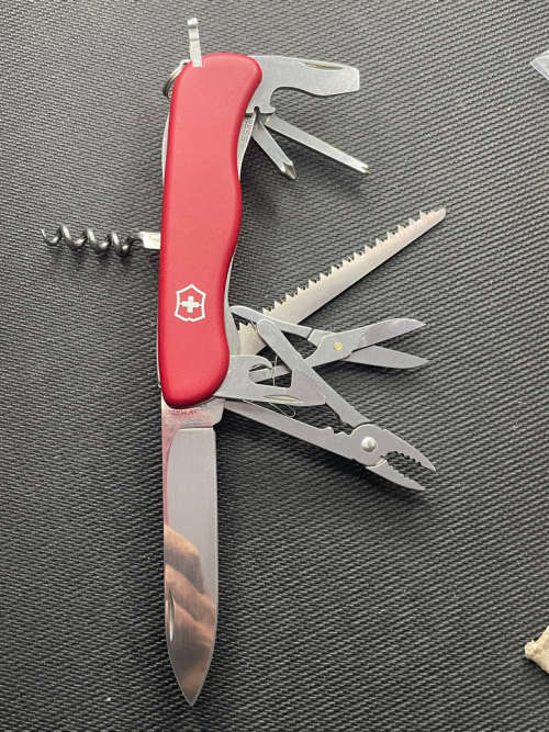 Victorinox Hercules